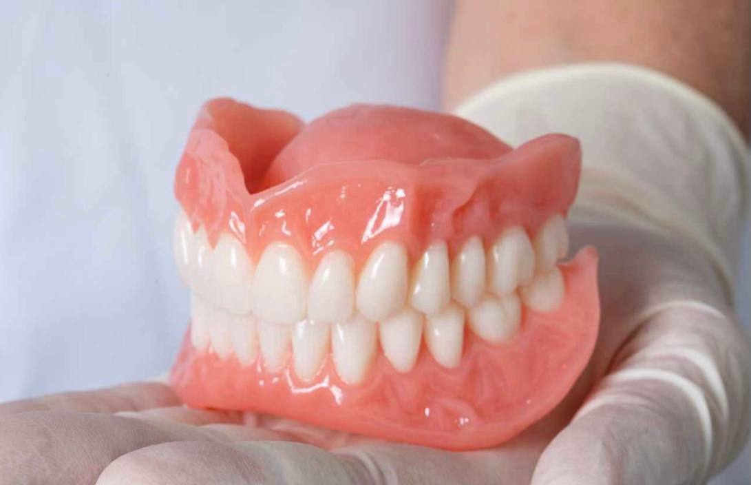 Close-up of a complete denture handled by Grimsby Denture Clinic for same-day repair and adjustment