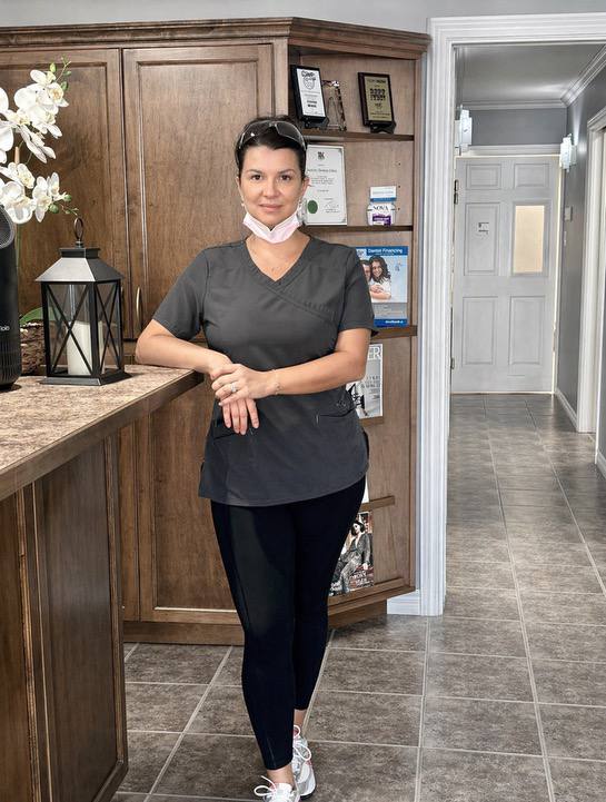 Maria Popovic BA, DD - Registered Denturist at Grimsby Denture Clinic